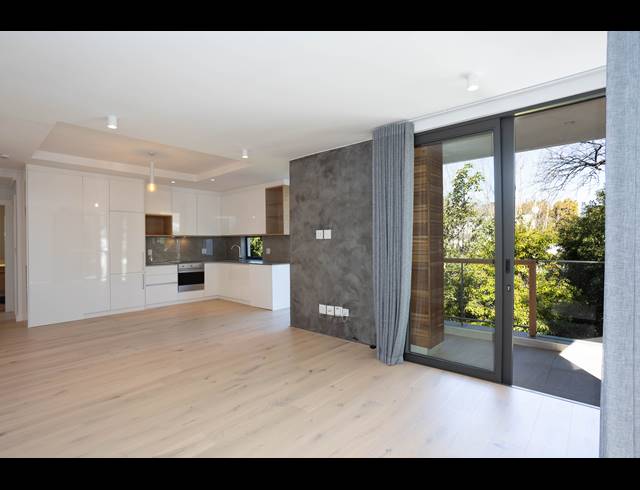 2 BEDROOM APARTMENT TO LET IN NEWLANDS